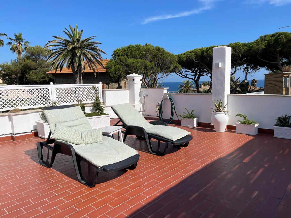 La Terrazza Sul Mare Villa Santa Marinella Luaran gambar